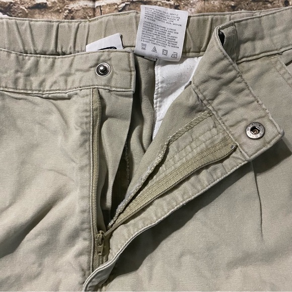 Columbia Beige Khaki Snap Button Cotton Cargo Adjustable Waist Shorts - Picture 2 of 5